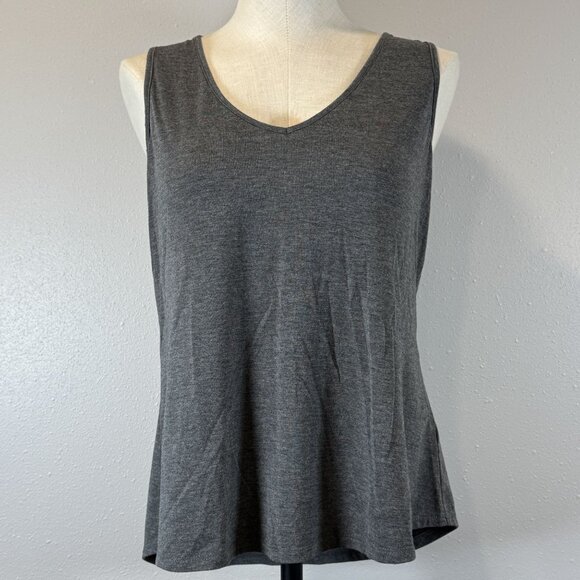 Maurices Gray Sleeveless Tank Top Racerback Crochet-look Lace Back Womens Size M - Picture 1 of 14